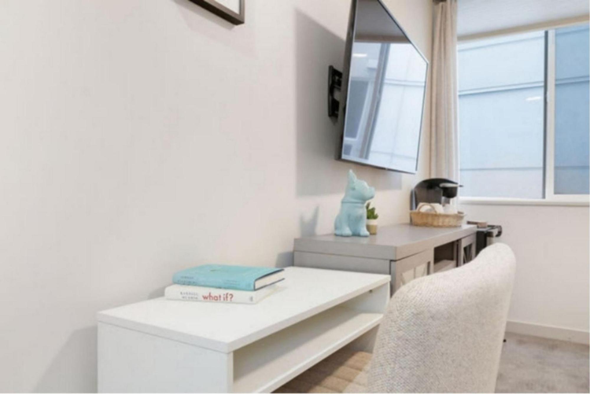 Private In Shared Home: The Canal 15a By Betterstay Holiday home *