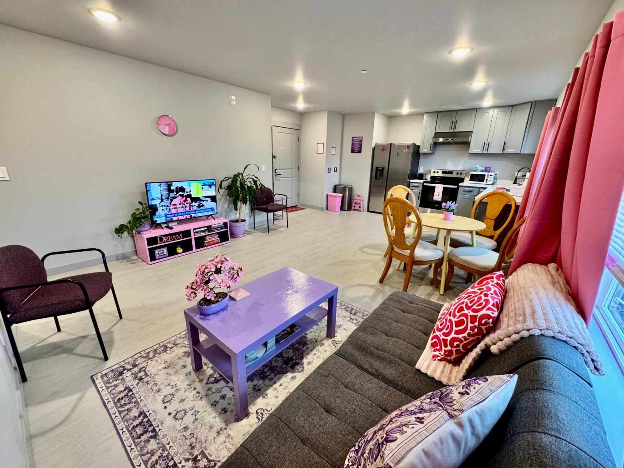 Alki Oasis: Modern Near & Downtown * Seattle