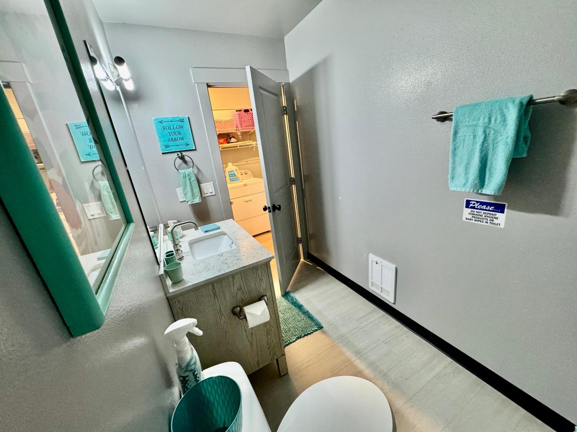 Alki Oasis: Modern Near & Downtown * Seattle