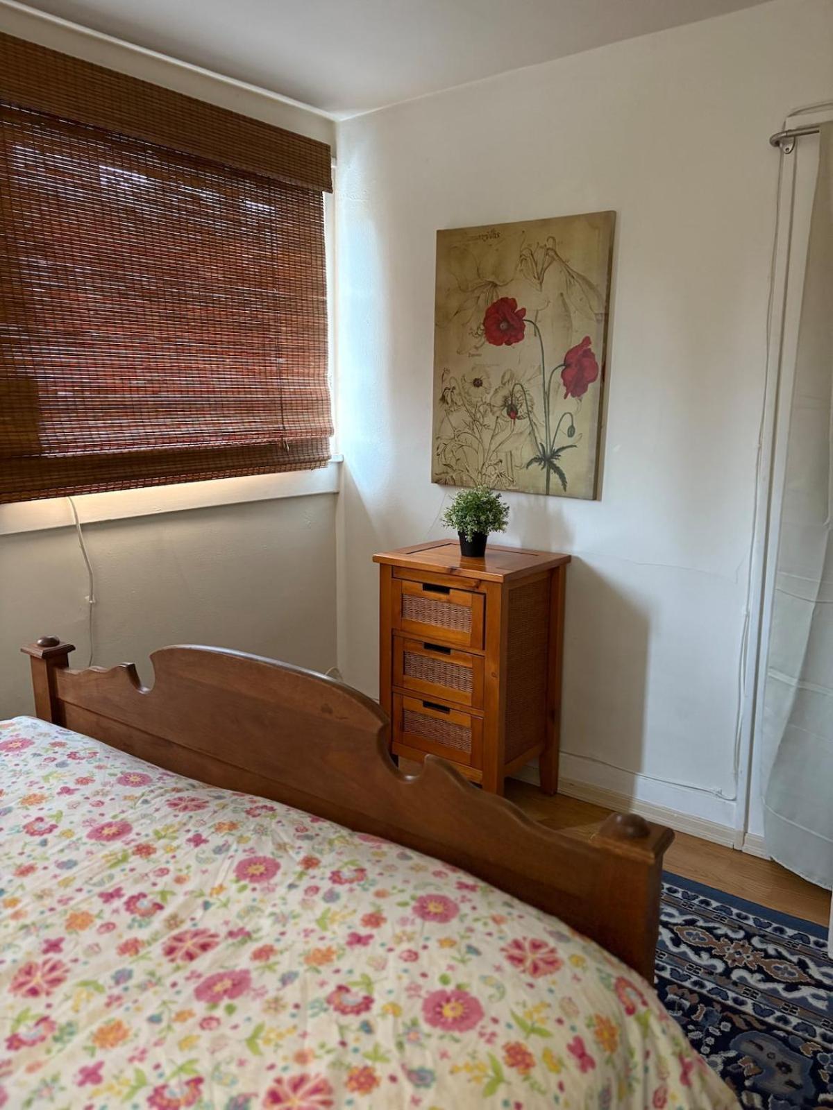 Queen Bea-seattle-queen Anne-upper Level Apartment *