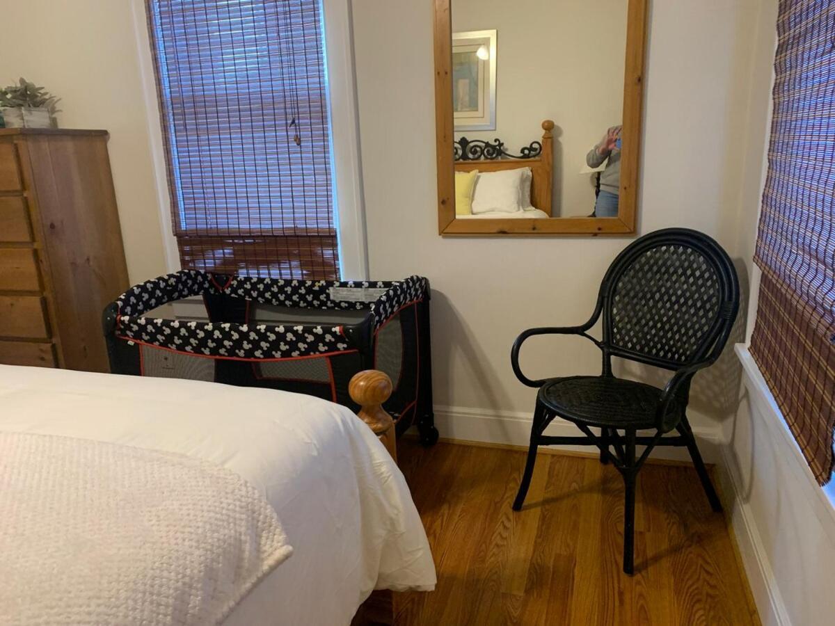Queen Bea-seattle-queen Anne-upper Level Seattle