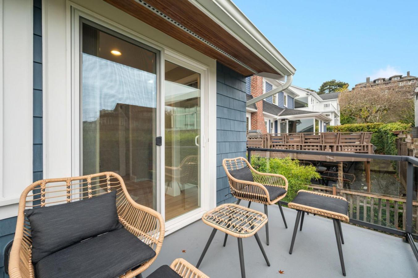 3br 3ba Kerry Park Retreat In Queen Anne