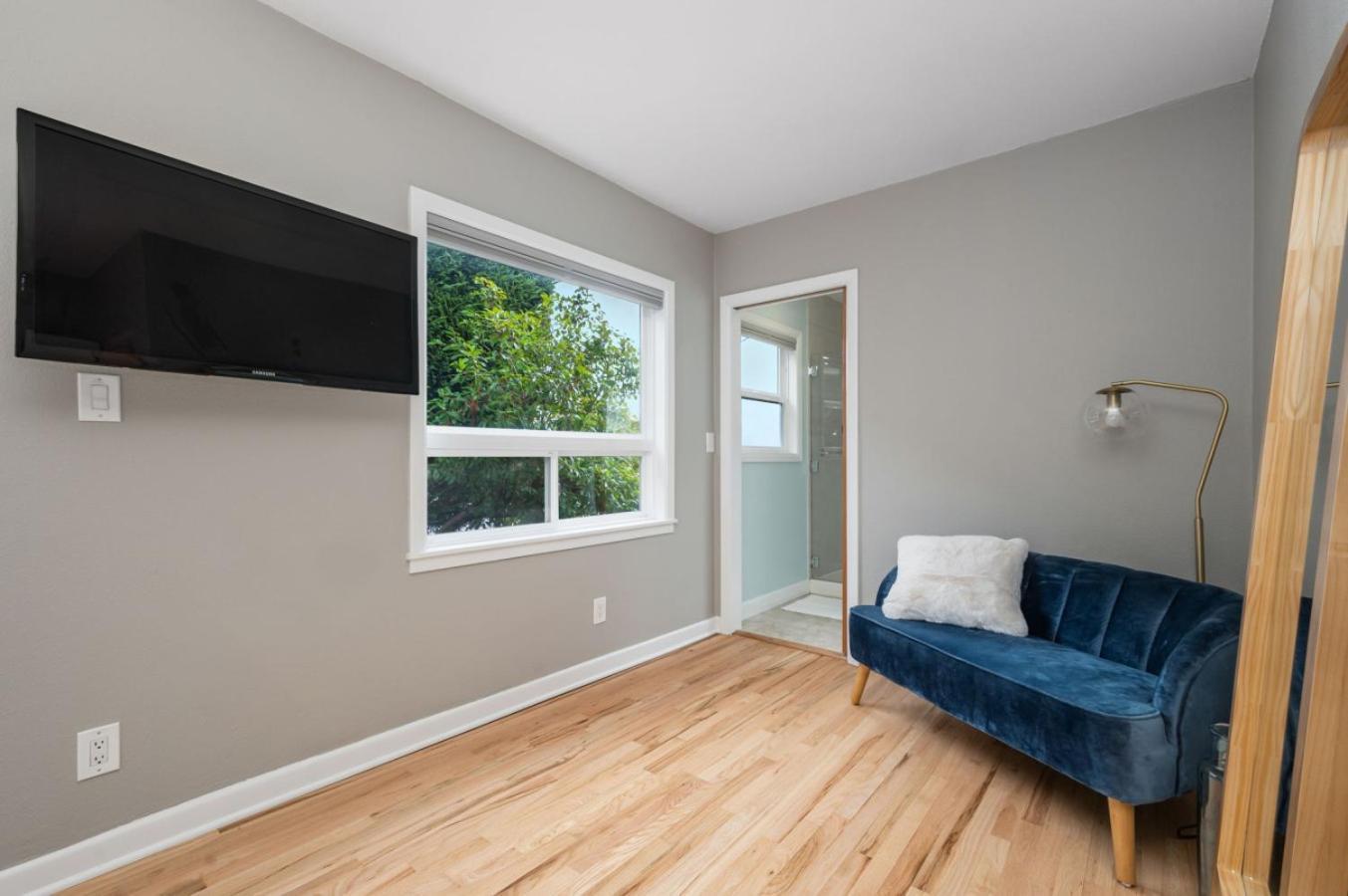Holiday home 3br 3ba Kerry Park Retreat In Queen Anne *