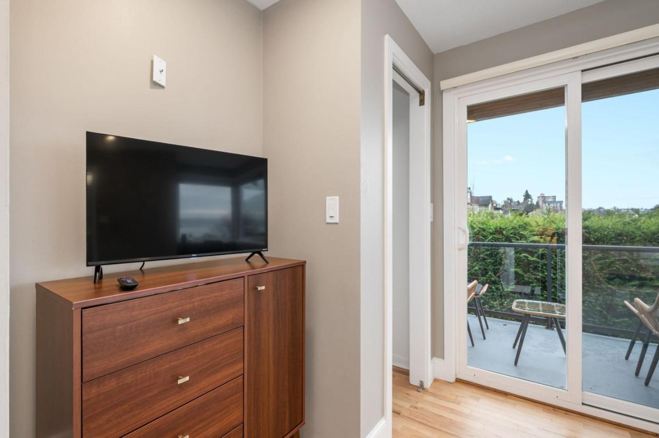 3br 3ba Kerry Park Retreat In Queen Anne Holiday home Seattle