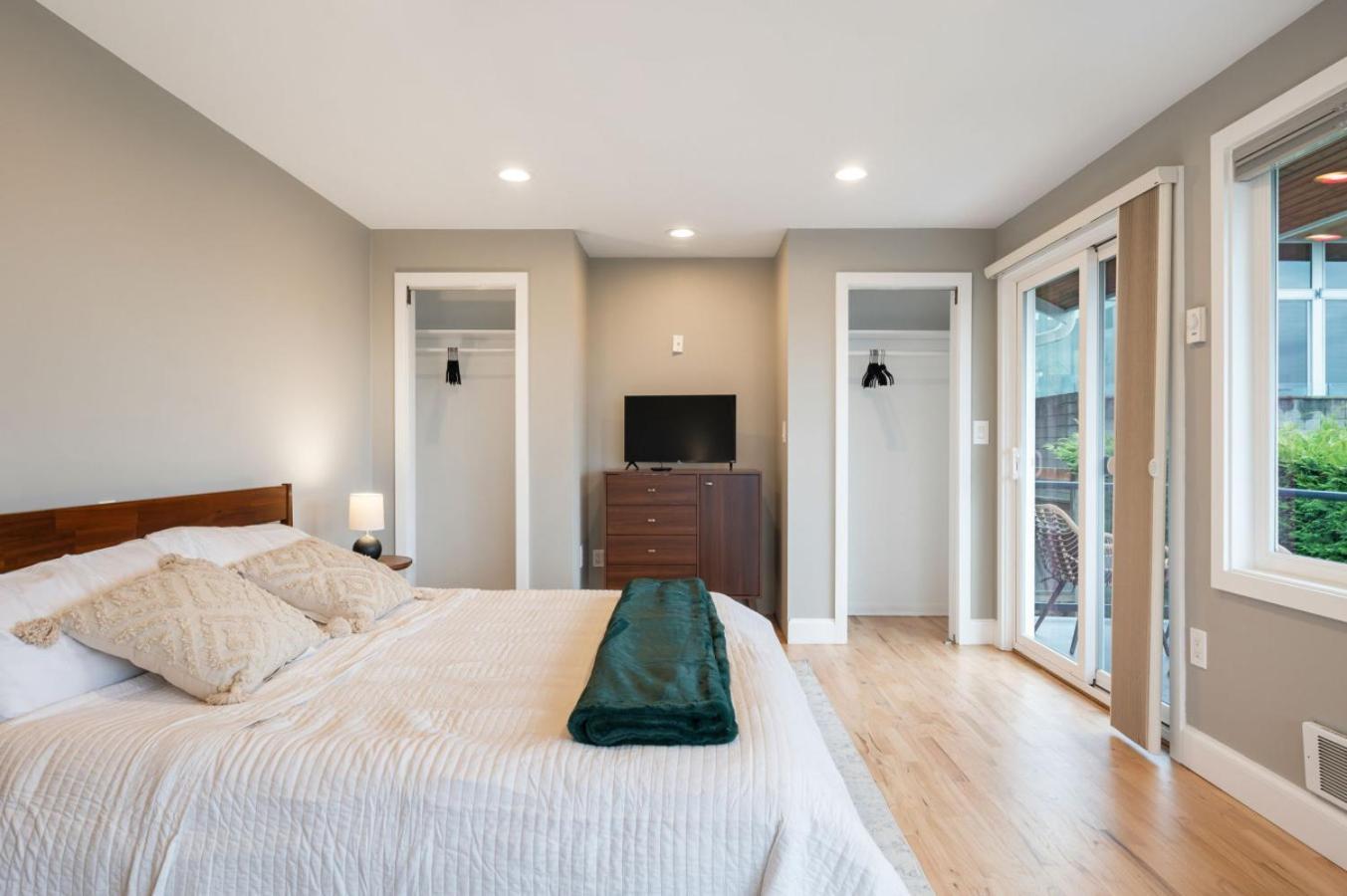 Holiday home 3br 3ba Kerry Park Retreat In Queen Anne *