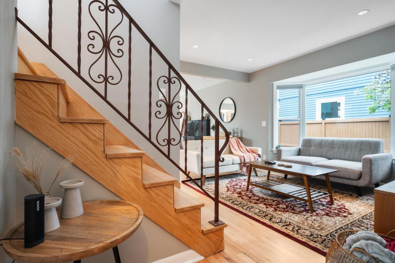 3br 3ba Kerry Park Retreat In Queen Anne