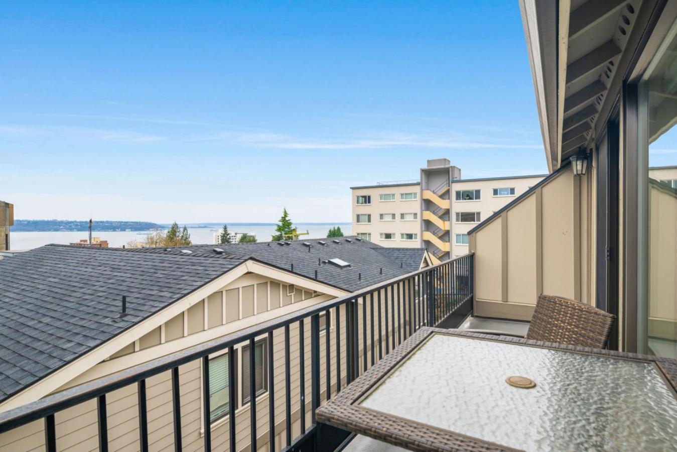 3br 2ba Kinnear Townhouse In Queen Anne, * Seattle