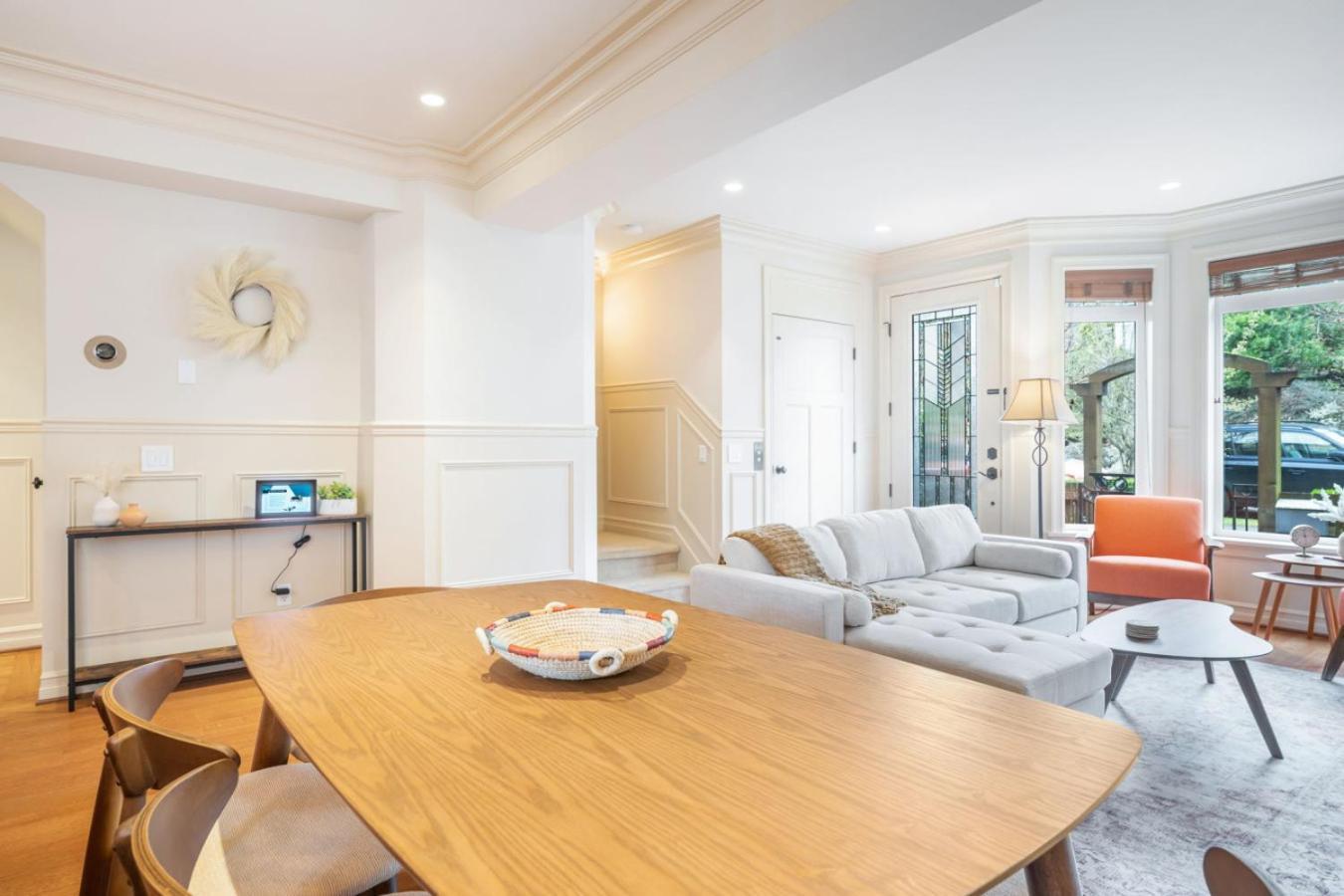 3br 2ba Kinnear Townhouse In Queen Anne, Seattle