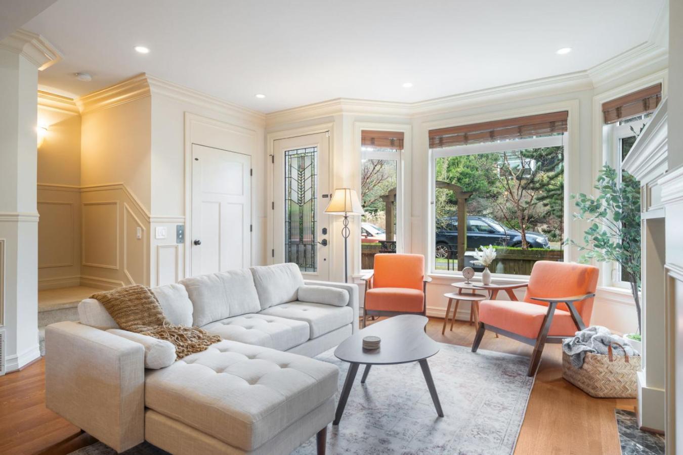 3br 2ba Kinnear Townhouse In Queen Anne, * Seattle