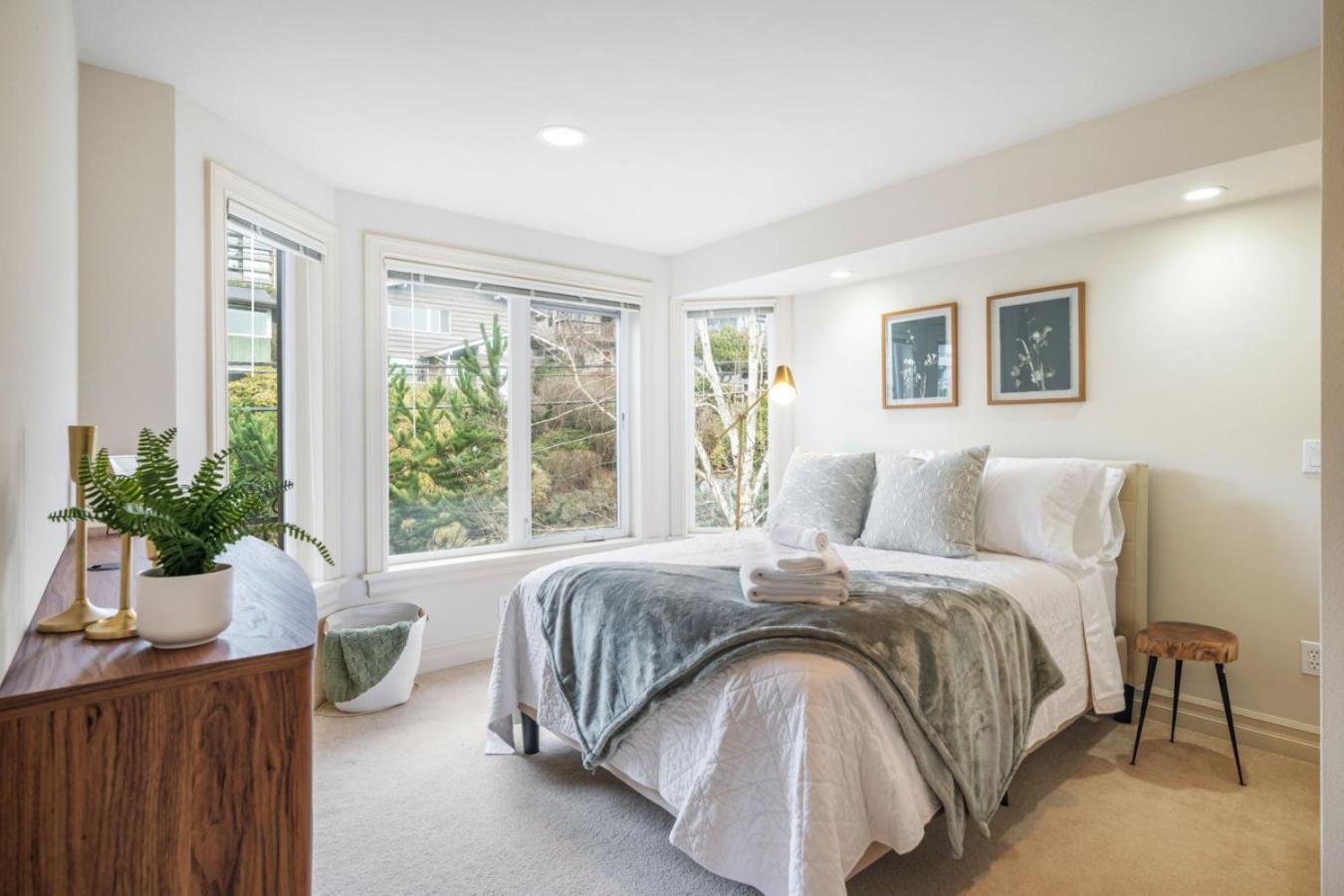 3br 2ba Kinnear Townhouse In Queen Anne, Holiday home