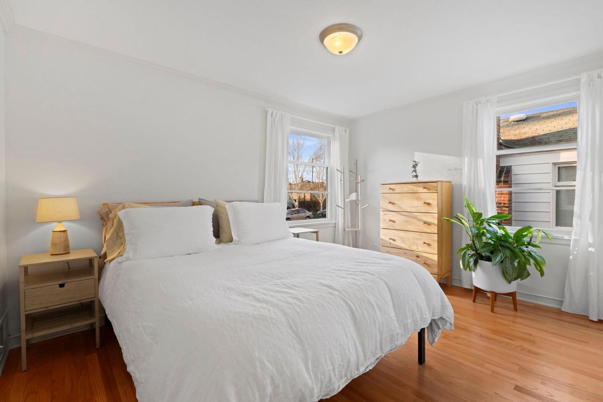 3br 2ba Ballard Blue, * Seattle