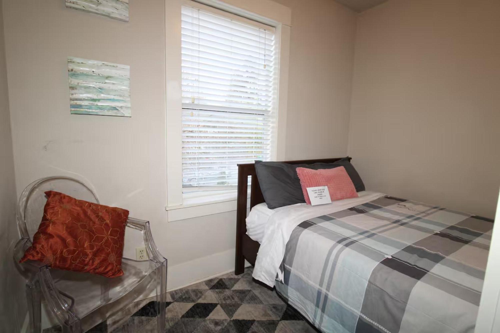 Escape Queen Anne W Private Deck