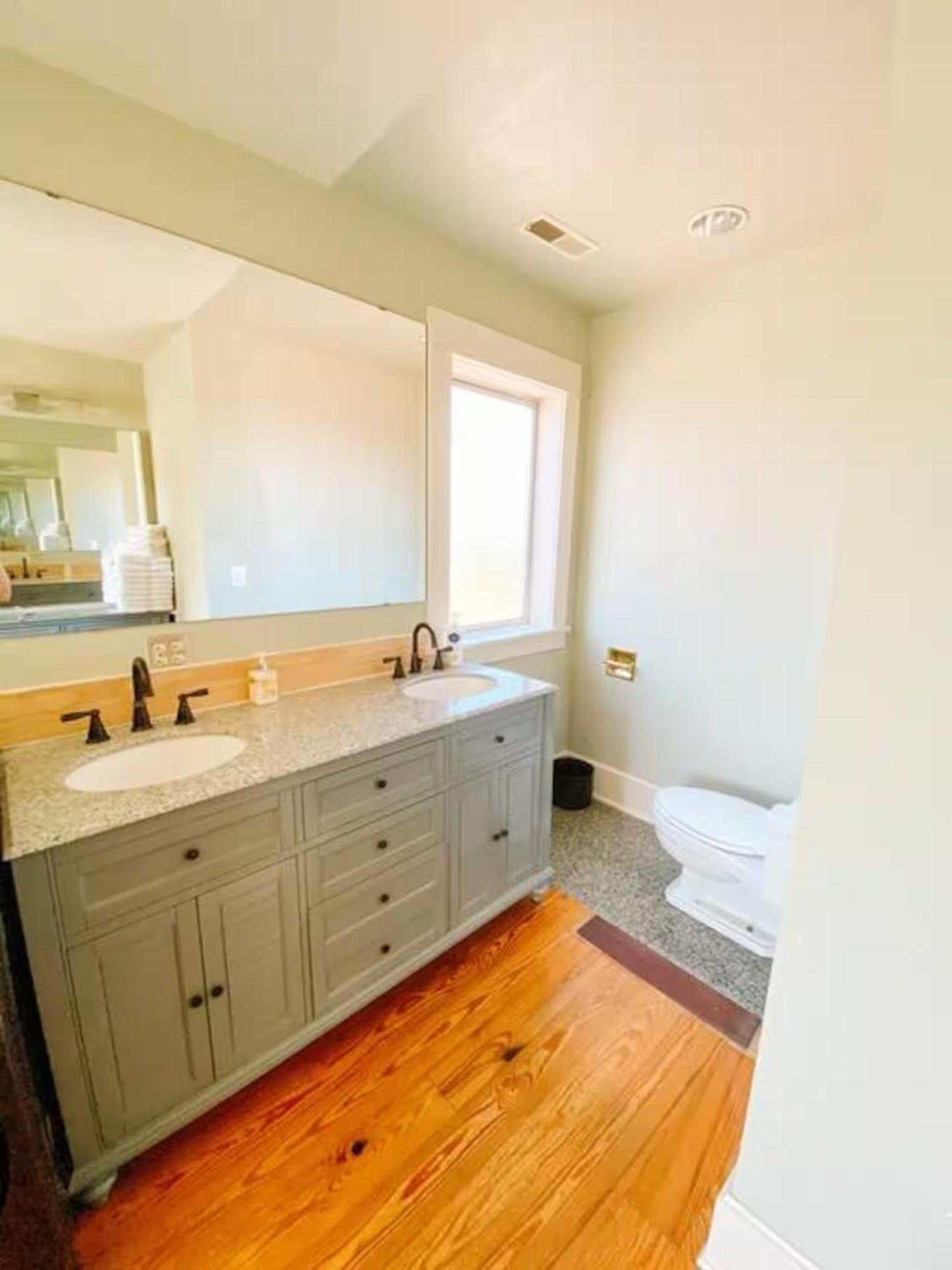 Escape Queen Anne W Private Deck Hotel