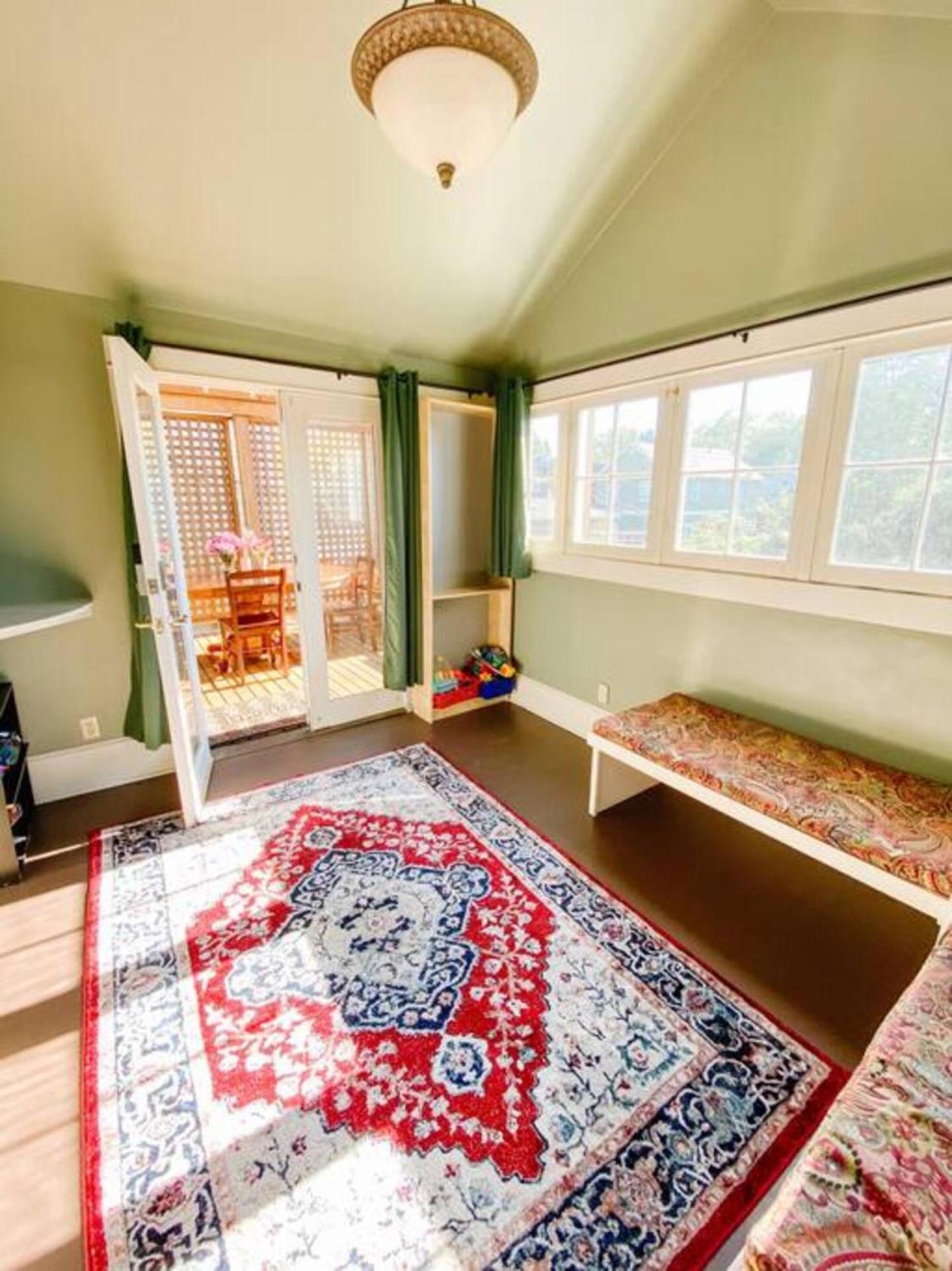Escape Queen Anne W Private Deck Hotel Seattle