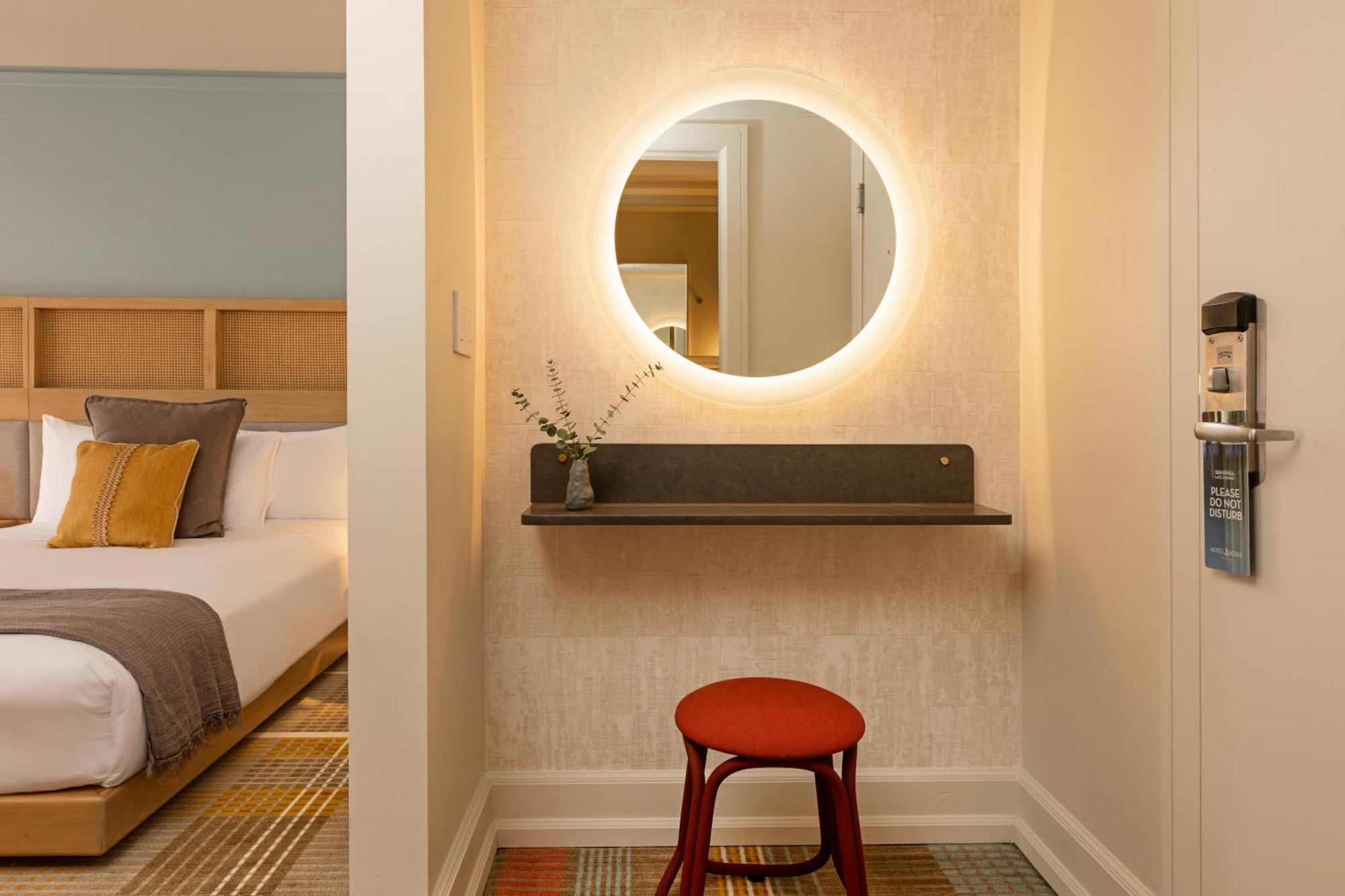 Andra Mgallery Collection Hotel 4*