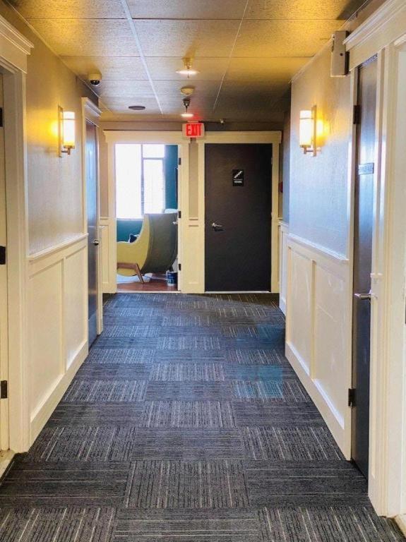 The Oxford Seattle-downtown Hotel