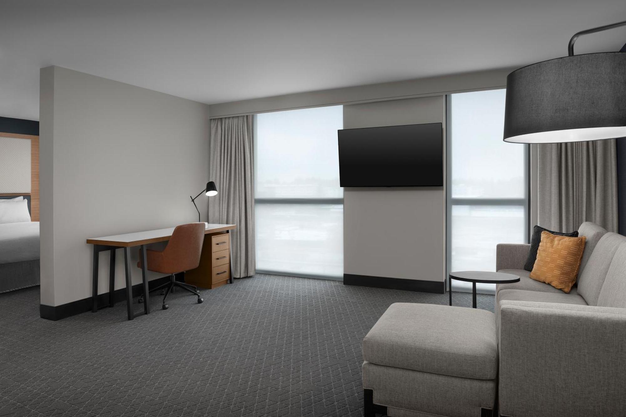 By Marriott Northgate Station 3* Seattle