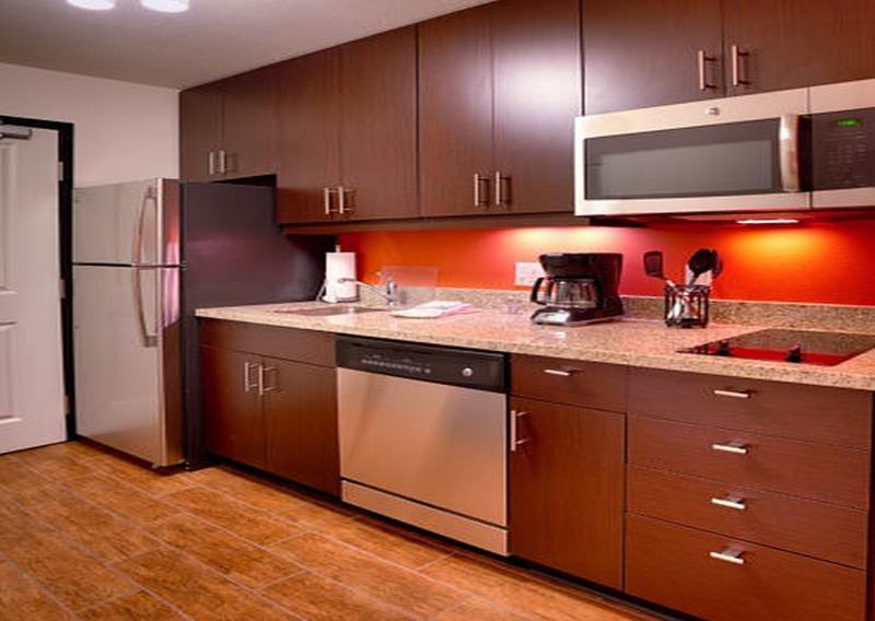 Hotel By Marriott District 3*