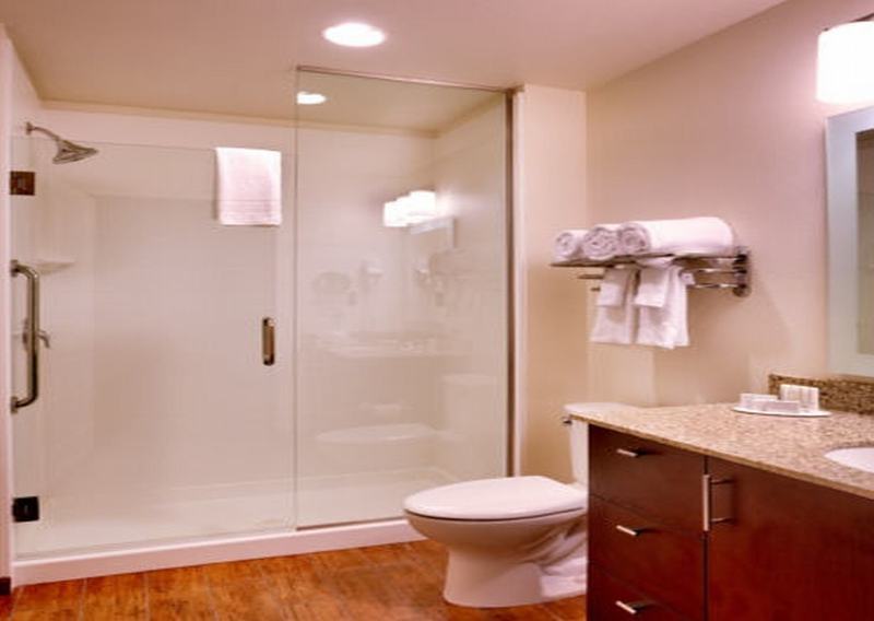 By Marriott District Hotel 3*