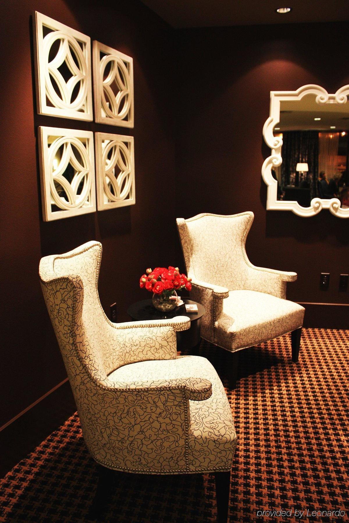 Staypineapple, The Maxwell Hotel, Center Seattle