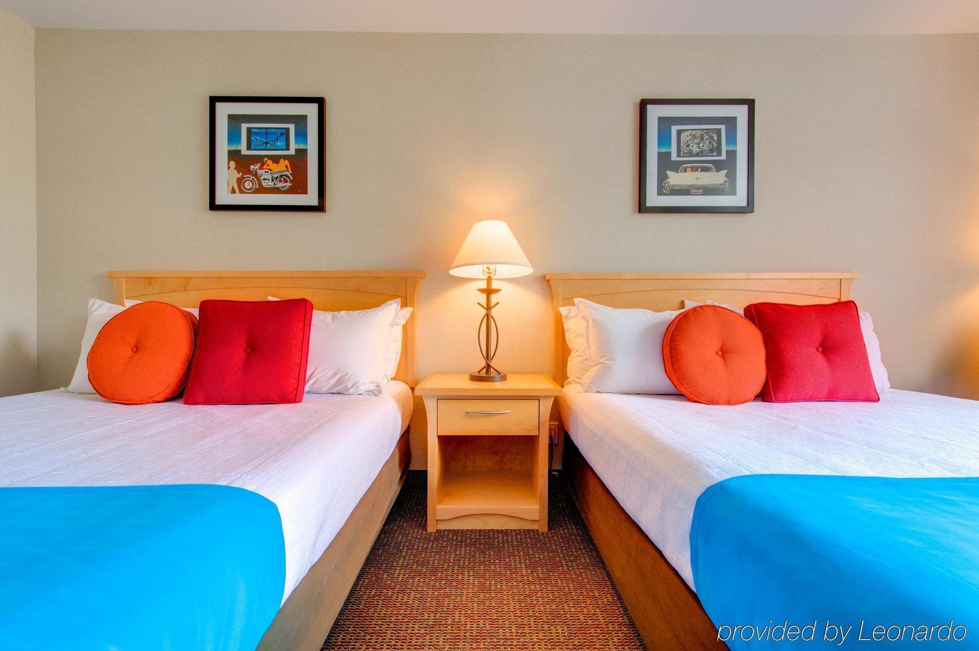 Staypineapple, Inn, District Seattle