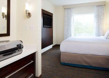 By Marriott District