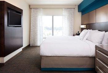 Hotel By Marriott District