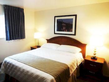 Hotel University Suites