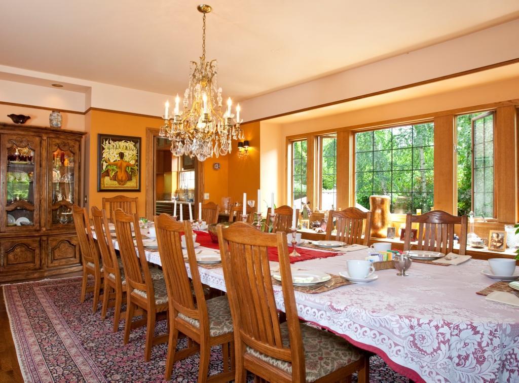 Bacon Mansion Bed & Breakfast
