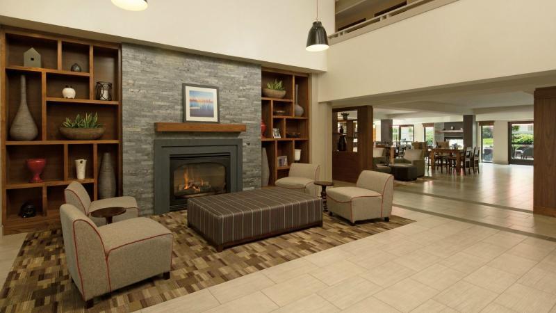 Four Points By Sheraton Downtown Center 3*