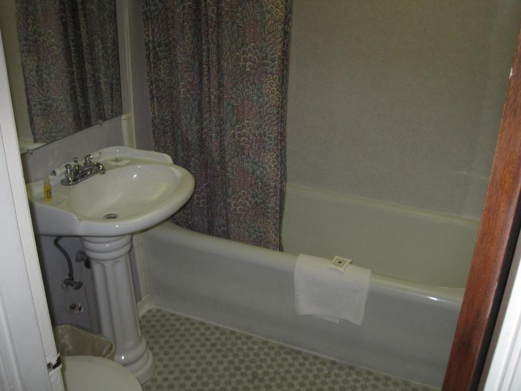 Hotel Seattle 2*