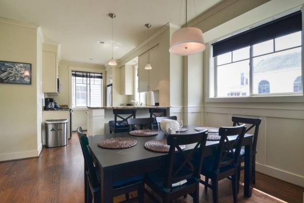 The Parsonage Holiday home Seattle