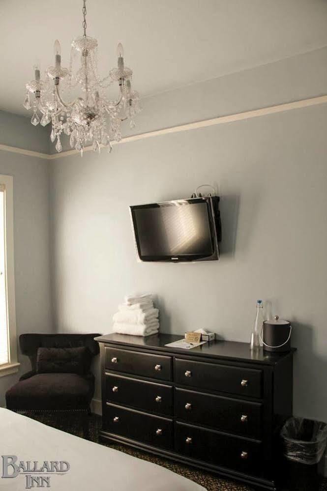 Hotel Ballard 3*