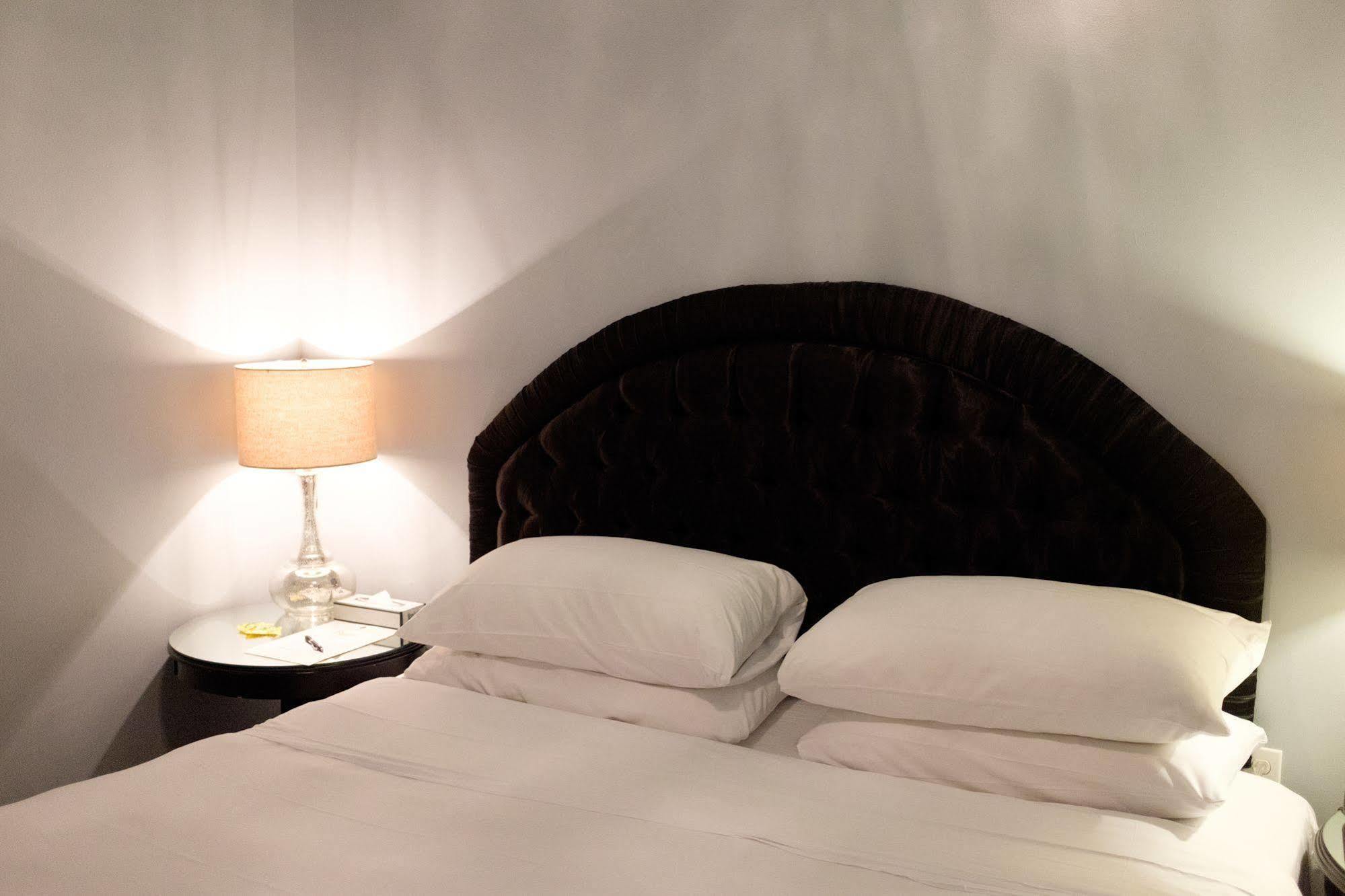 Ballard Hotel 3*