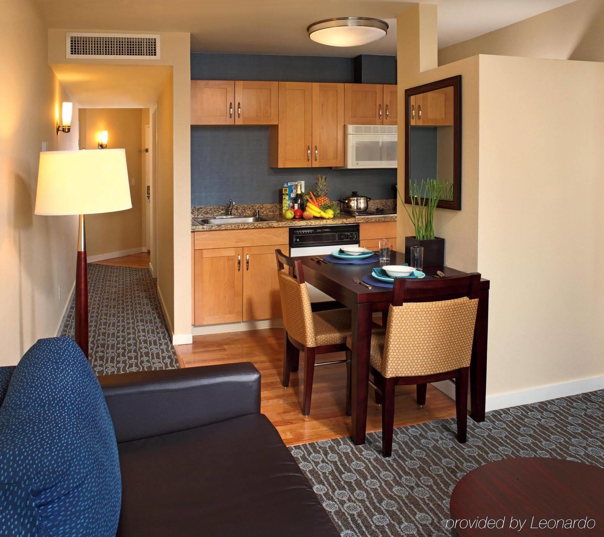 Hotel Homewood By Hilton-seattle Convention Center-pike Street Seattle