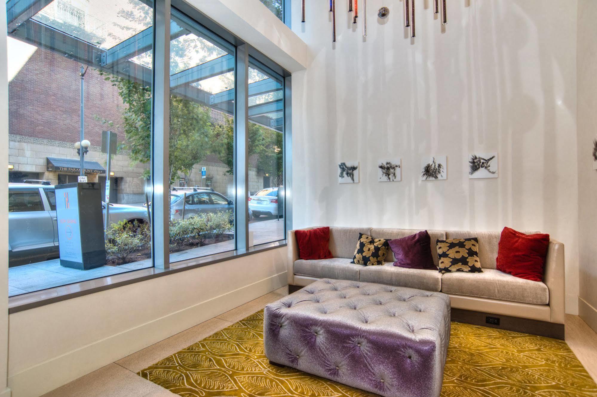 Furnished In Pine Street Apartment *