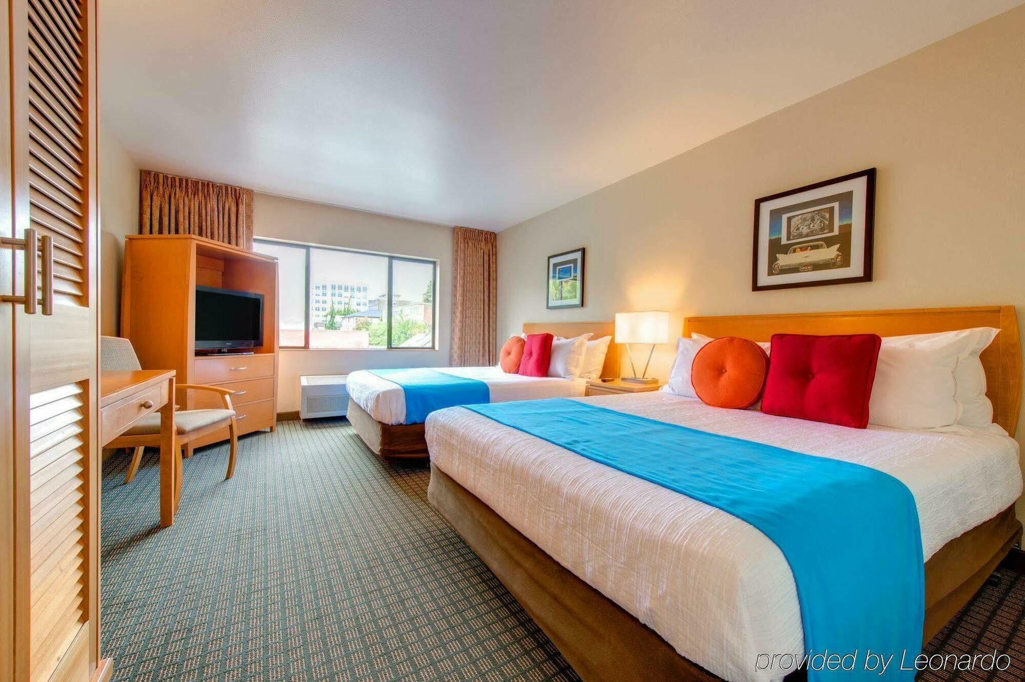 Staypineapple, Inn, District Seattle