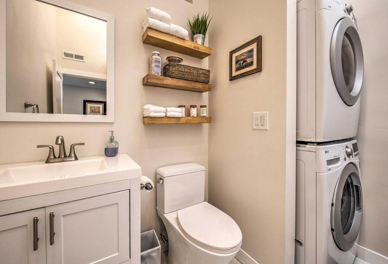 Sleek Modern With Patio, 8 Mi To Dtwn Seattle! *