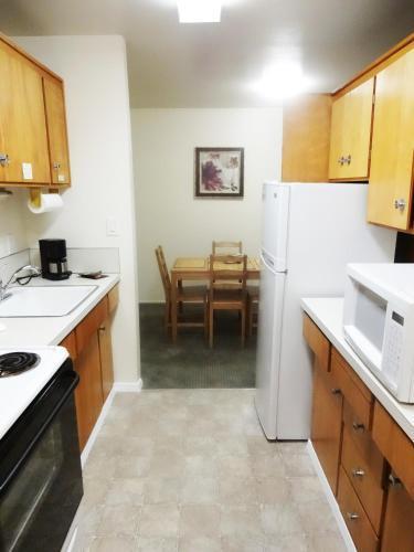 University Suites