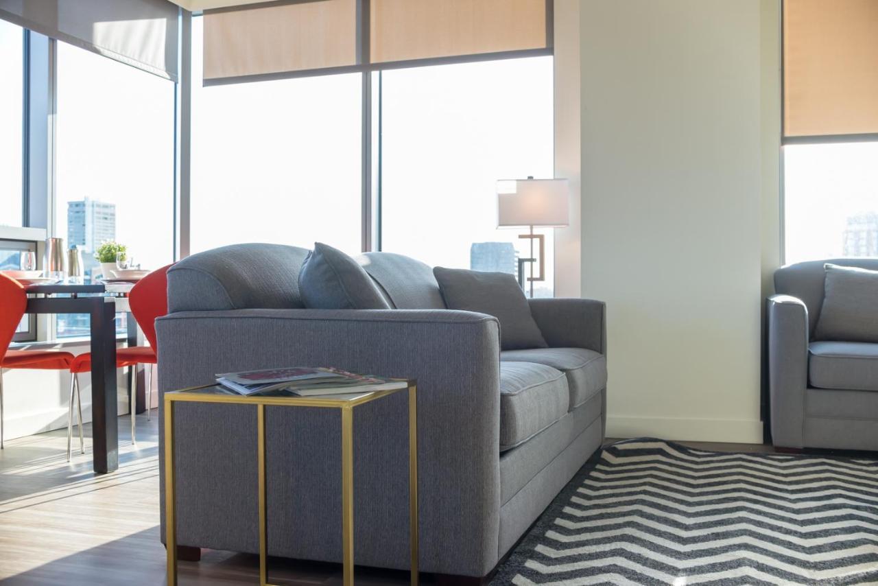 Downtown Convention Center Apartment